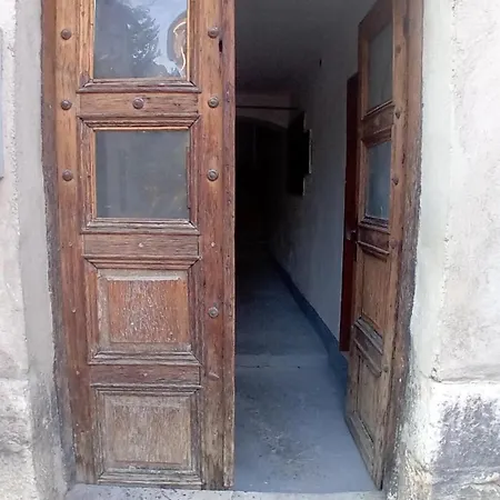Dino Apartament *